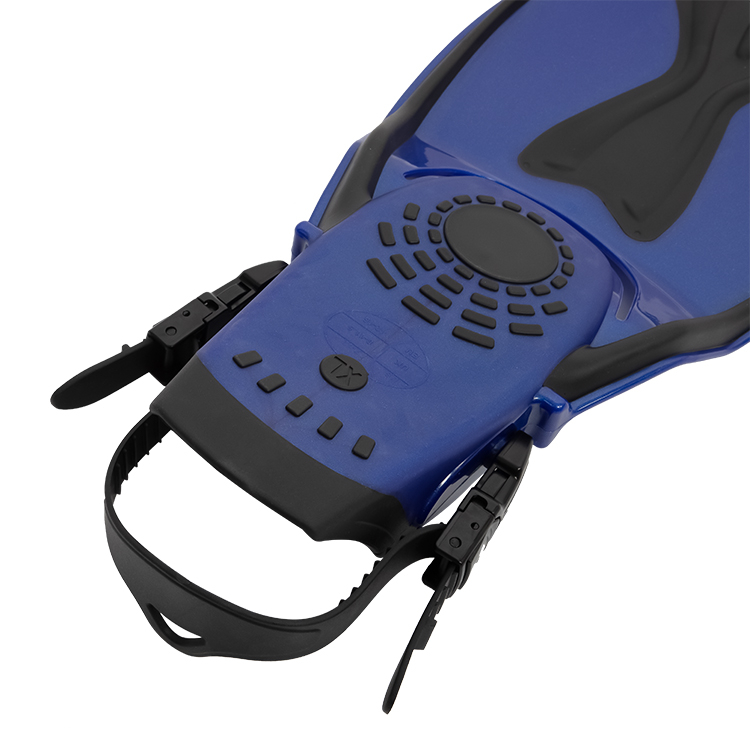 тренировки по плаванию с ластами-F44